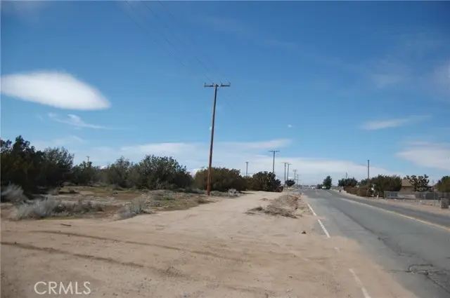 17111 Ranchero, Hesperia, CA 92345 - Image #3