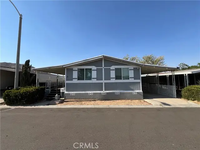 20683 Waalew Road #B5, Apple Valley, CA 92307 - Image #1