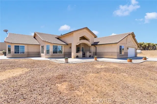 4949 Sundown Drive, Phelan, CA 92371 - Image #1