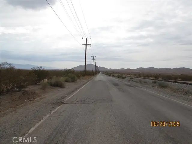 16 Quarry, Apple Valley, CA 92307 - Image #2