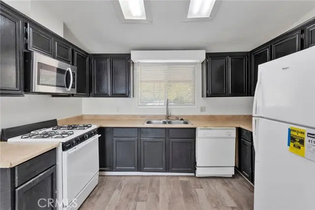 19109 Hinton Street, Hesperia, CA 92345 - Image #3