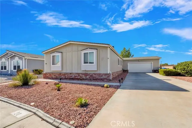 22241 Nisqually Road #20, Apple Valley, CA 92308 - Image #2