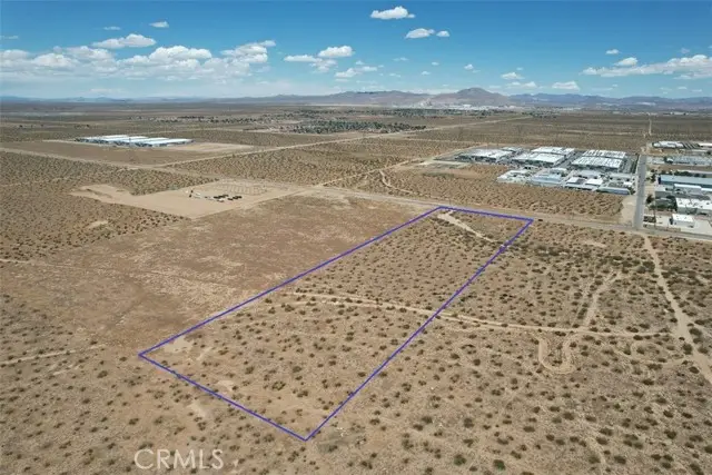 17374 Koala Road, Adelanto, CA 92301 - Image #3