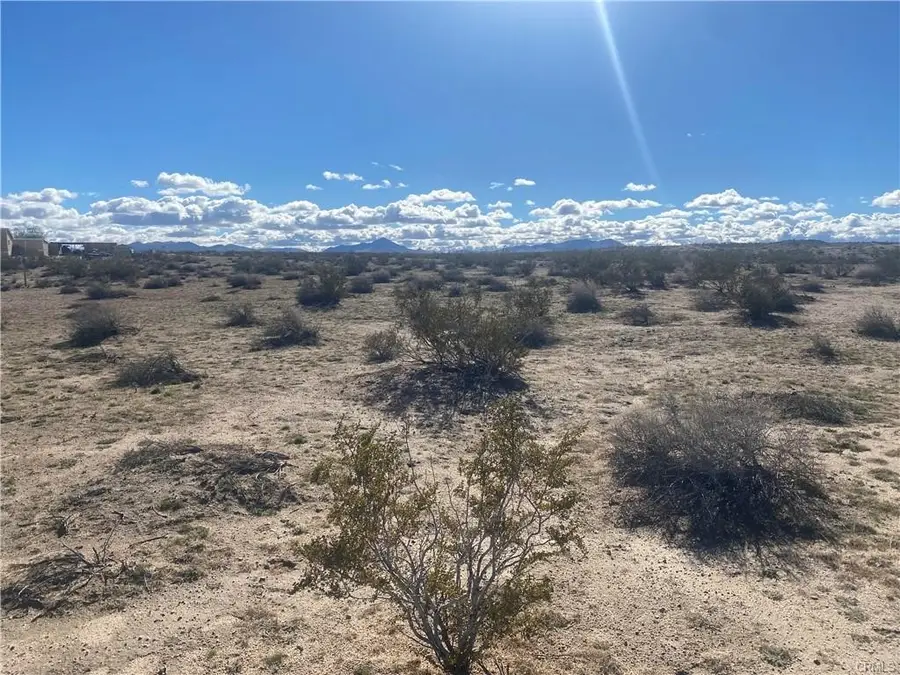 23415 Spinet, Barstow, CA 92311 - Image #2