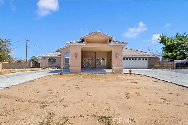 13597 Kiowa, Apple Valley, CA 92308 - Image #1