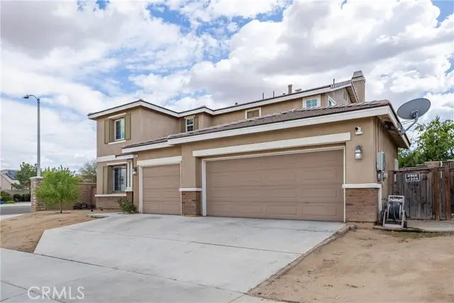 13295 Hollister, Hesperia, CA 92344 - Image #3