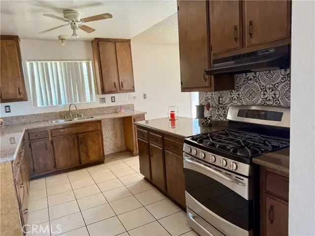 11509 3rd Avenue, Hesperia, CA 92345 - Image #2