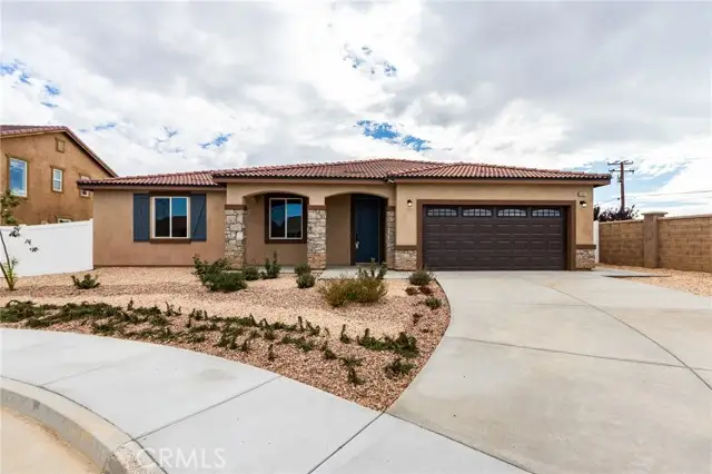 8507 Stockton Avenue, Hesperia, CA 92344 - Image #2