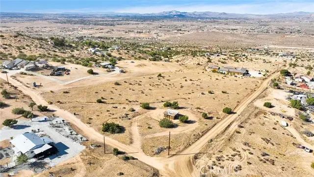 23766 Valley View, Apple Valley, CA 92308 - Image #2