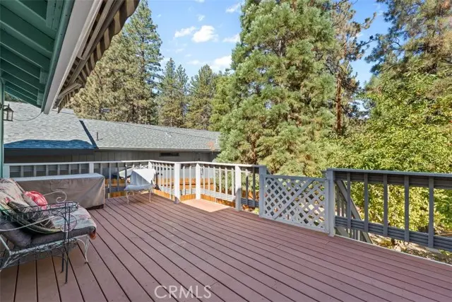 1585 Linnet, Wrightwood, CA 92397 - Image #2