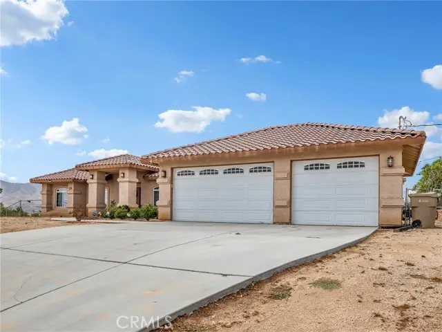 18707 Hercules, Hesperia, CA 92345 - Image #2
