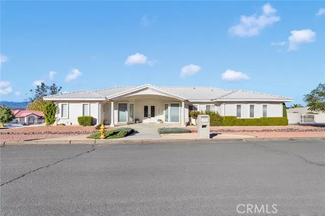 13434 Sunset Drive, Apple Valley, CA 92308 - Image #3