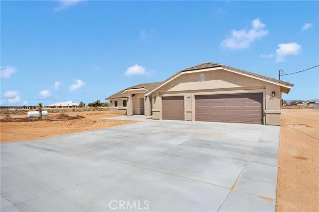 22520 Houston Street, Apple Valley, CA 92308 - Image #2