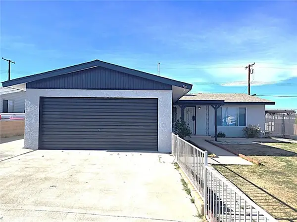 700 Arbor, Barstow, CA 92311