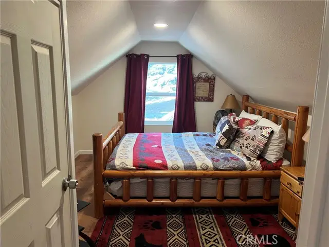 39307 Lark Road, Big Bear Lake, CA 92315 - Image #3