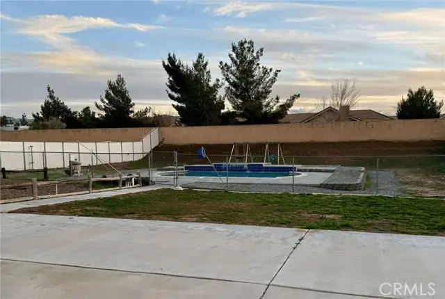 20592 Mockingbird Avenue, Apple Valley, CA 92308 - #2