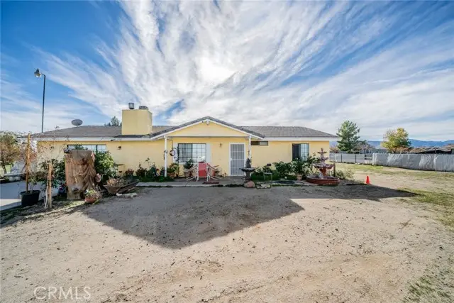 4637 Luna Road, Phelan, CA 92371 - #3