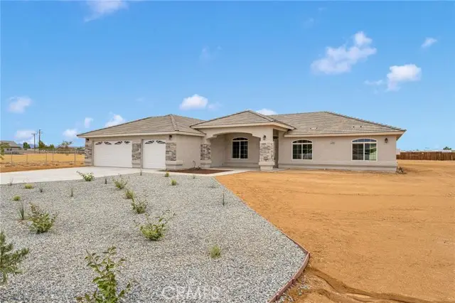 12584 Mesquite, Apple Valley, CA 92307 - Image #3