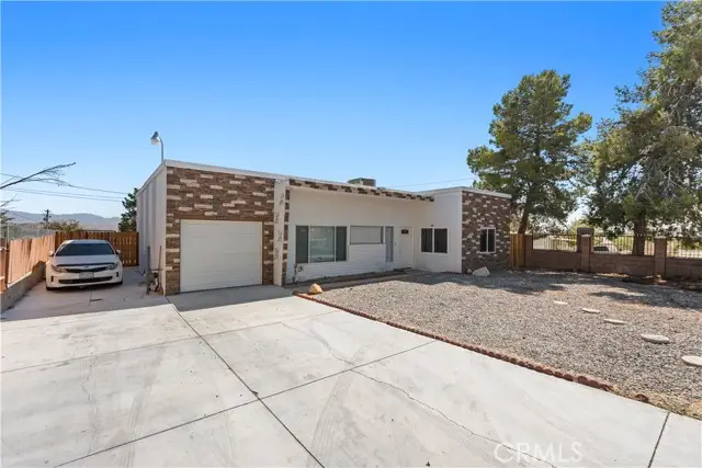 23859 South Road, Apple Valley, CA 92307 - Image #2