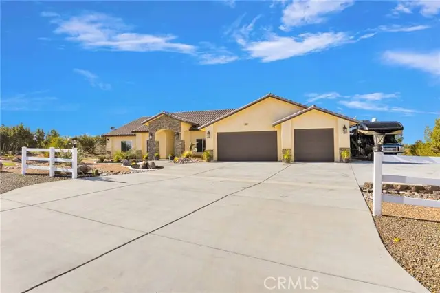 8140 Heartland, Oak Hills, CA 92344 - Image #1