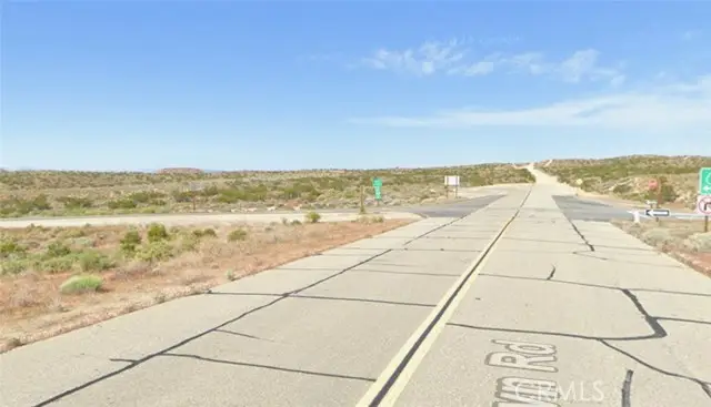 1 Desert Highland Parkway, Rosamond, CA 93560 - #3