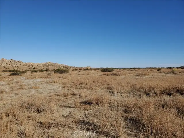 2 Longview Road, Palmdale, CA 93591 - #3