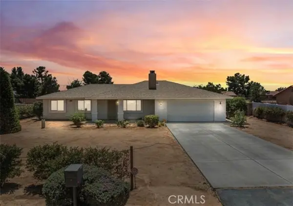 22163 Broken Lance Road, Apple Valley, CA 92307