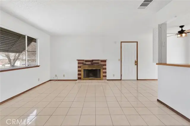16463 Solvang Avenue, Victorville, CA 92394 - #3