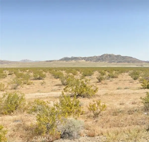 800 Firethorn Way (near), Big Bear City, CA 92285