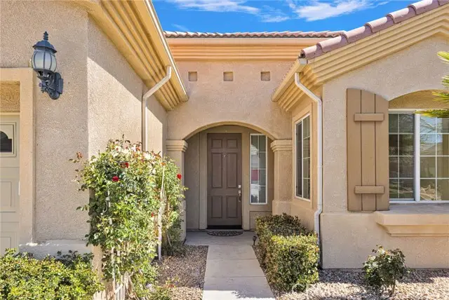 10855 Katepwa Street, Apple Valley, CA 92308 - #2