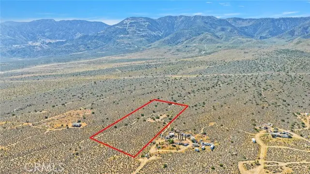 62 Mesa Avenue, Lucerne Valley, CA 92356 - #2