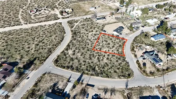 724 Stanley Street, Lucerne Valley, CA 92356