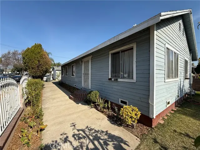 903 E 7th Street, Pomona, CA 91766 - Image #3