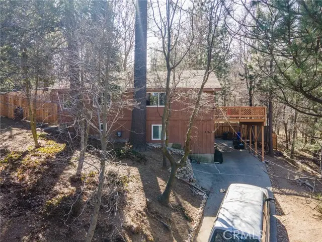 22945 Redwood Way, Crestline, CA 92325 - Image #3