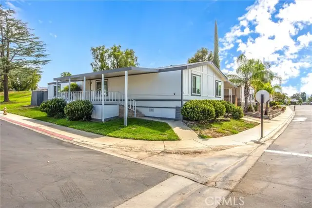 1721 E Colton Avenue #82, Redlands, CA 92374 - Image #1