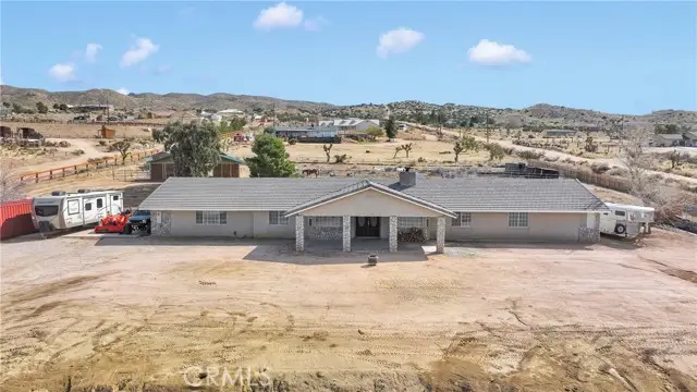 25733 Roundup Way, Apple Valley, CA 92308 - Image #2