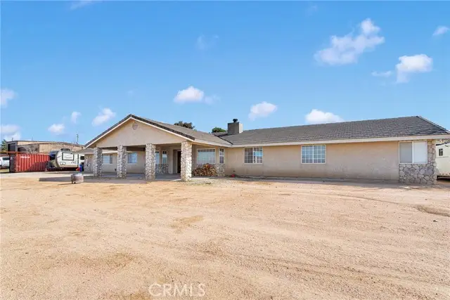 25733 Roundup Way, Apple Valley, CA 92308 - Image #3