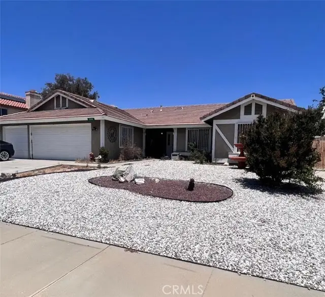 13590 Mica Avenue, Victorville, CA 92392 - Image #2
