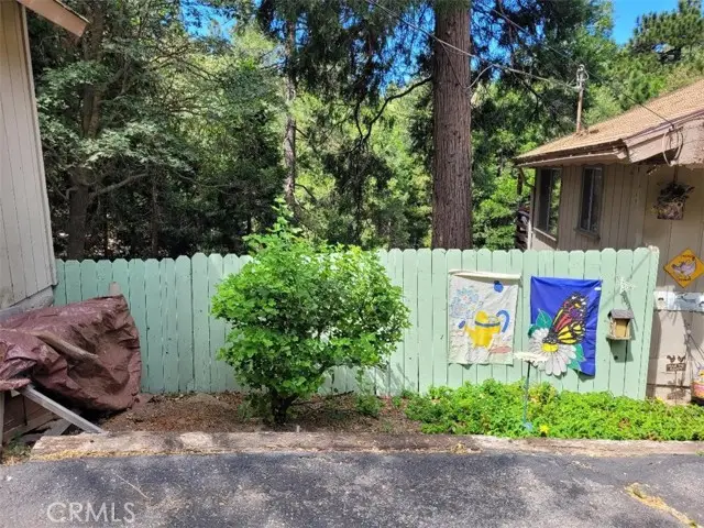 22726 Ponderosa Drive, Crestline, CA 92325 - Image #2