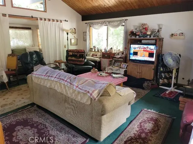 22726 Ponderosa Drive, Crestline, CA 92325 - Image #3