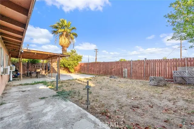 645 E King Street, Rialto, CA 92376 - Image #3