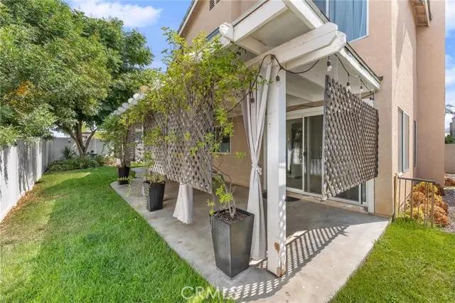 10162 Basalt Lane, Mentone, CA 92359 - Image #2