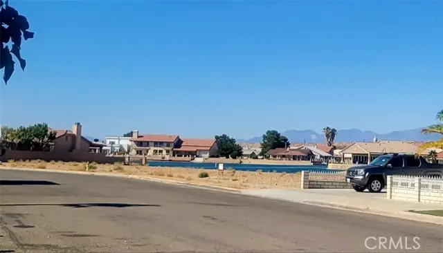 26456 Blue Water Road, Helendale, CA 92342 - Image #3