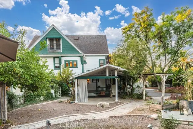 1228 S Center Street, Redlands, CA 92373 - Image #3