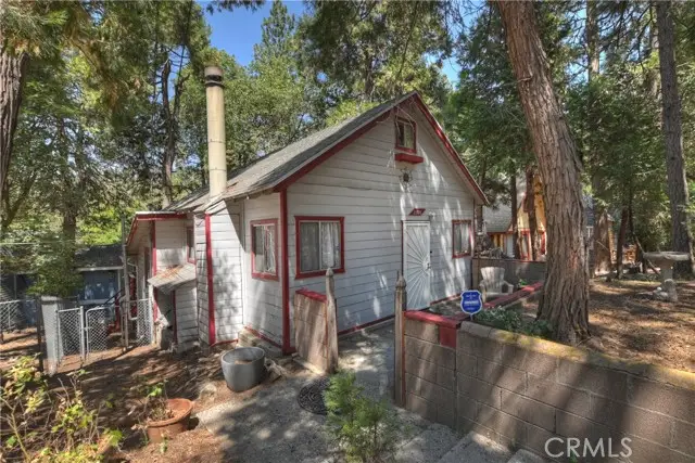 23376 Knapps Cutoff, Crestline, CA 92325 - Image #3