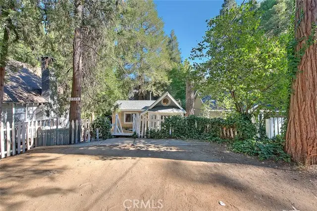 23924 Pioneer Camp Road, Crestline, CA 92325 - Image #2