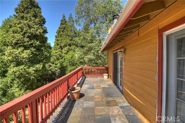 495 Zuger Court, Crestline, CA 92325 - Image #2