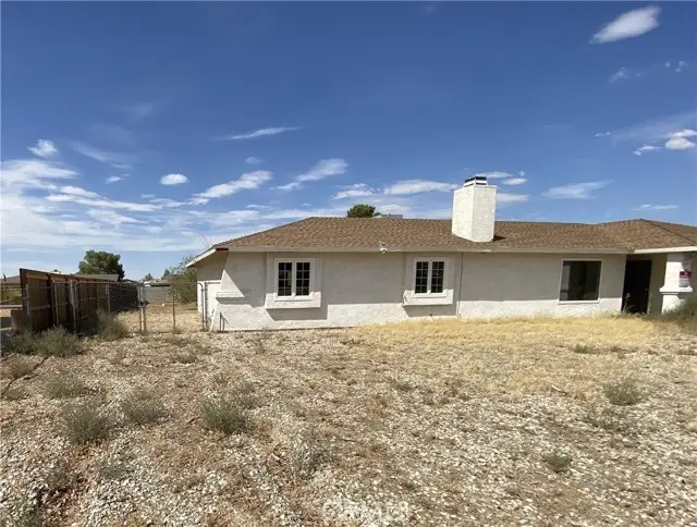 22764 Powhatan Road, Apple Valley, CA 92308 - Image #3
