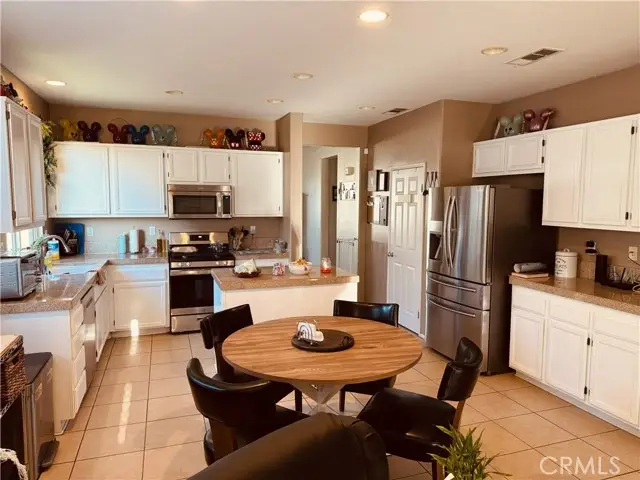 27727 Hollyoak Way, Menifee, CA 92585 - Image #1