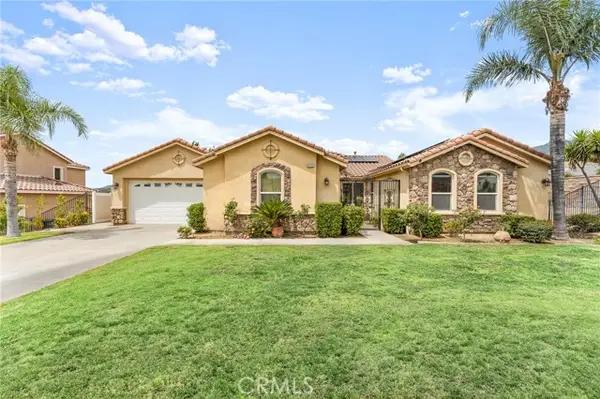 6792 N Ofelia Drive, San Bernardino, CA 92407